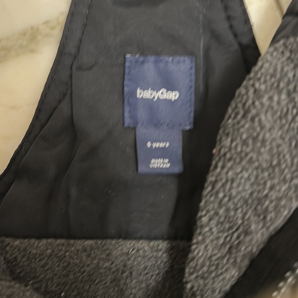 GAP black snowsuit. Excellent condition - Picture 2 of 3